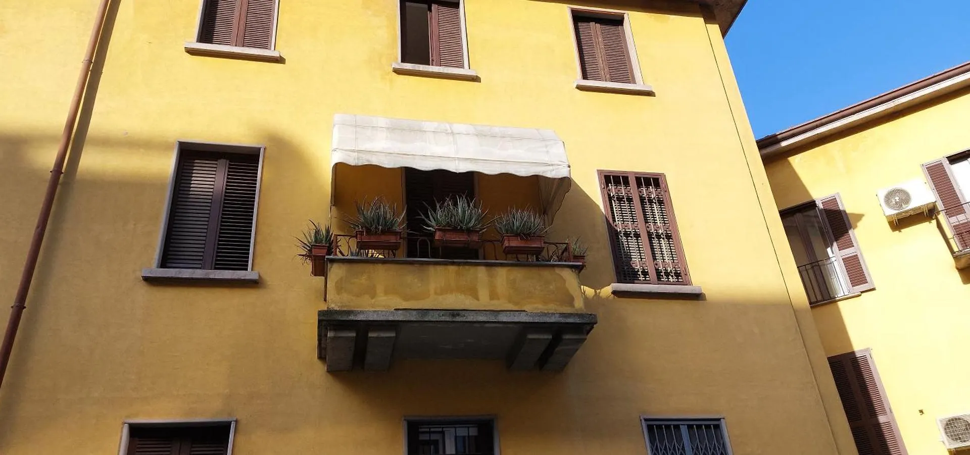Casa Dell'Aloe Apartment Milan 0*,